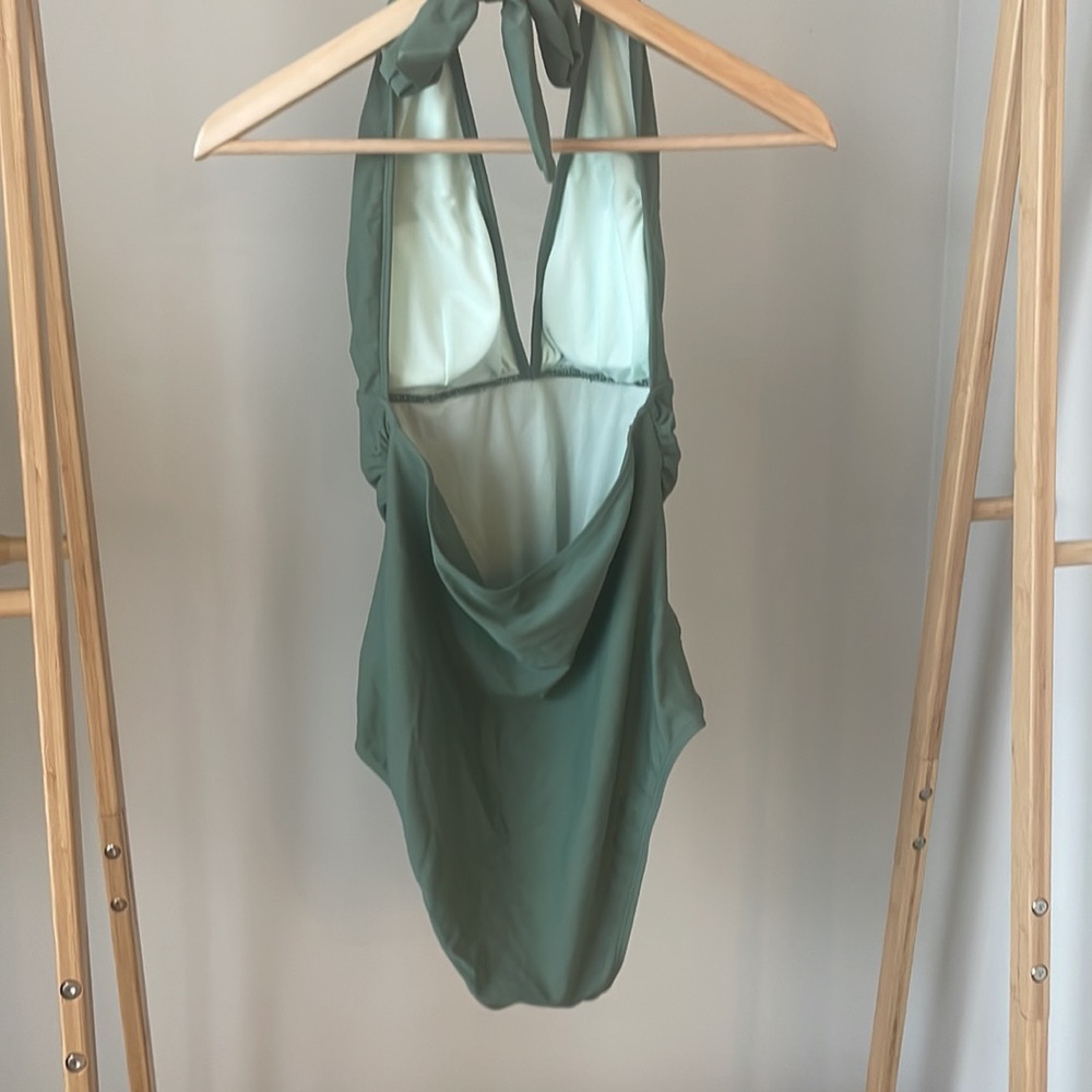 Brand new Cupshe one piece swimsuit - Picture 10 of 10